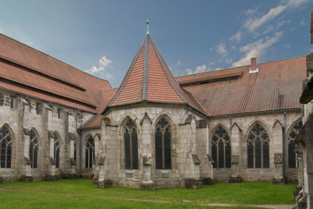 Kreuzhof mit Brunnenhaus im Kloster Walkenried